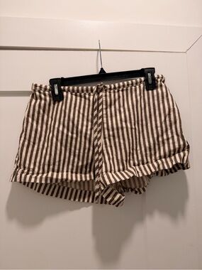 Striped Casual Drawstring Women’s Athletic Shorts — Brown & Cream